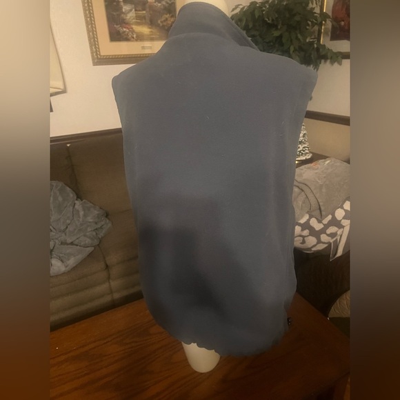 Grand Slam Vest - Picture 2 of 5